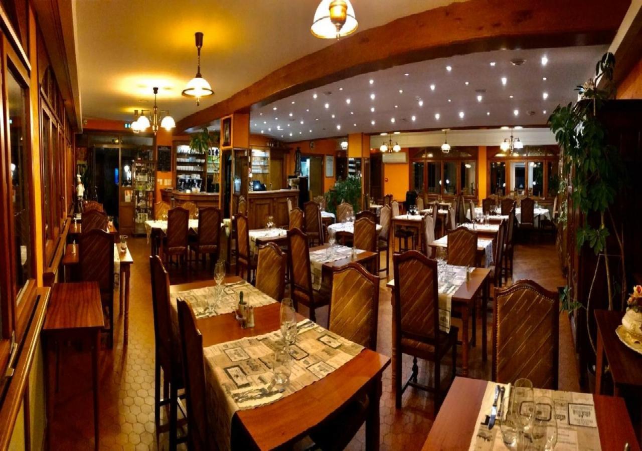 Hotel L'Oree Des Roches Saales Esterno foto