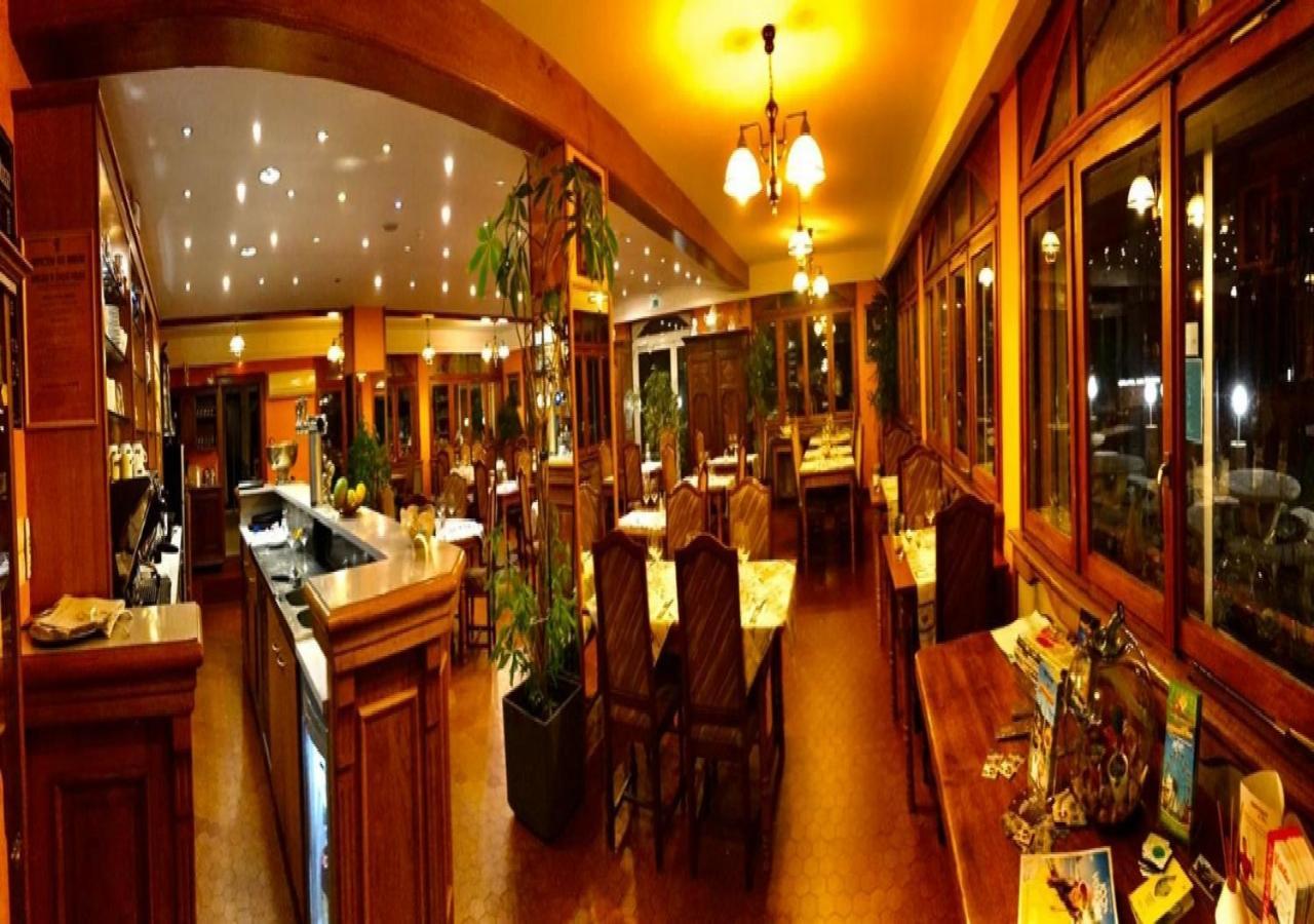 Hotel L'Oree Des Roches Saales Esterno foto